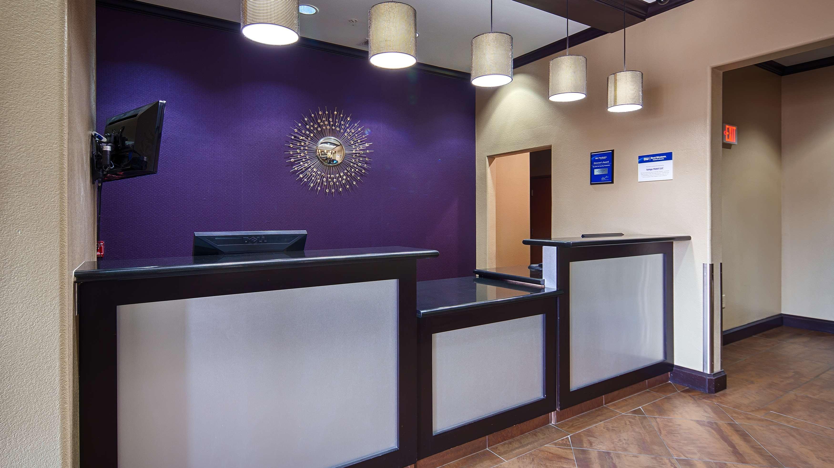 Best Western Giddings Inn & Suites Exteriér fotografie