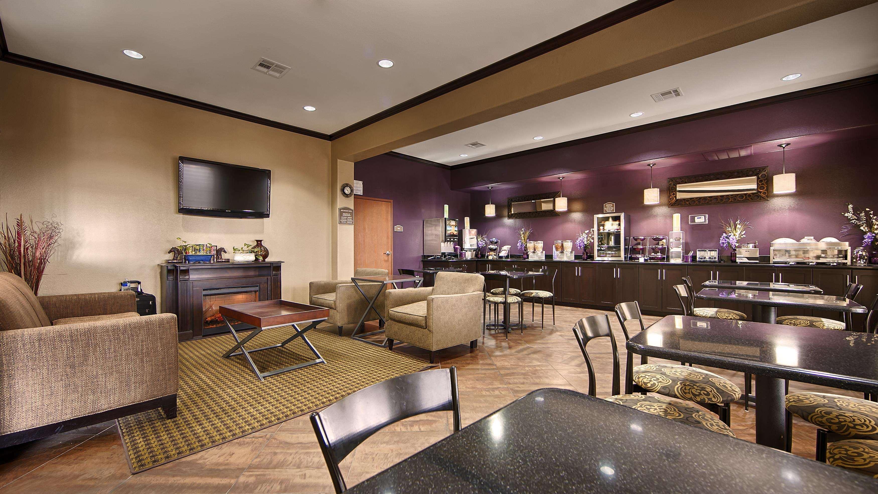 Best Western Giddings Inn & Suites Exteriér fotografie