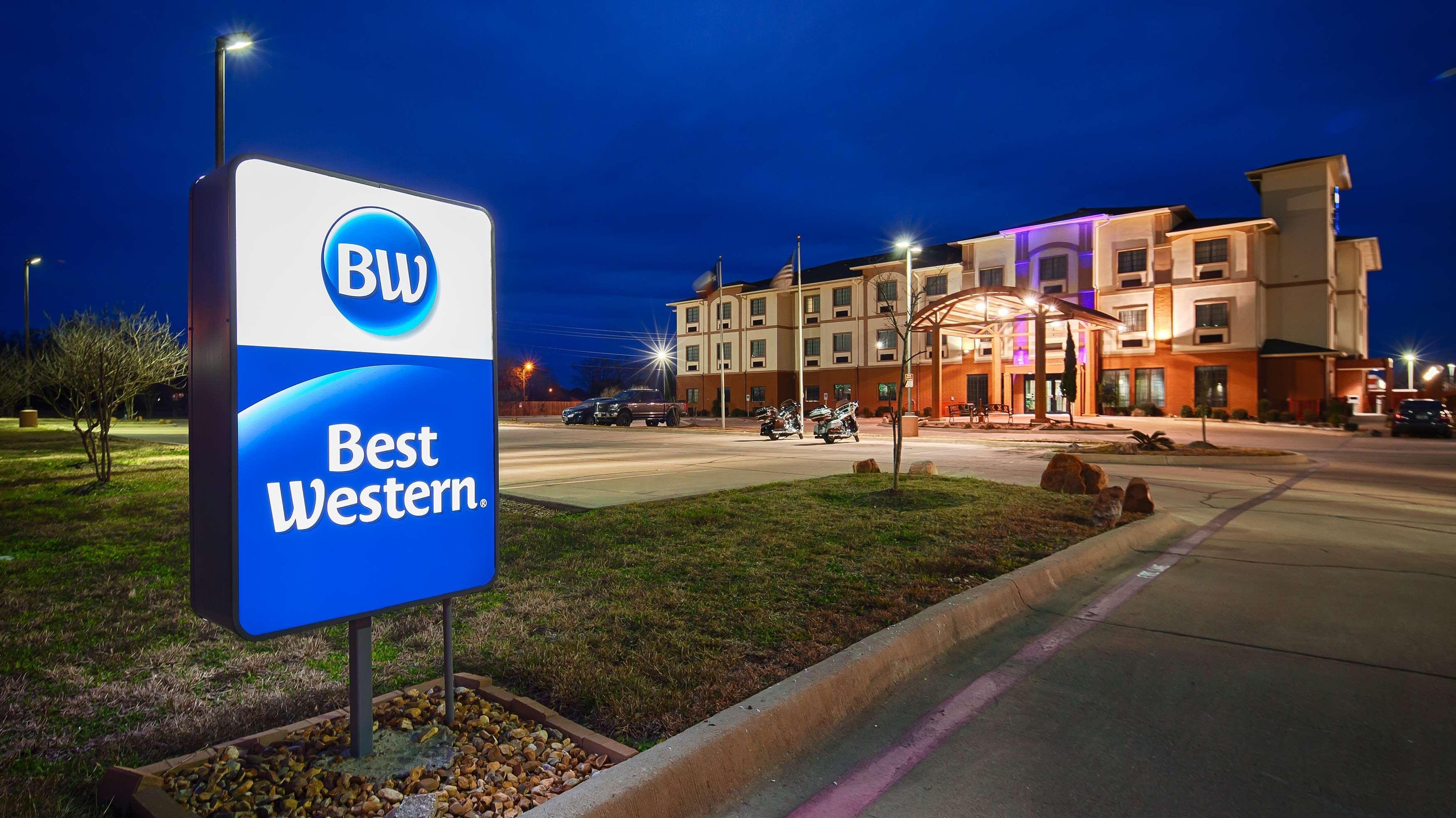 Best Western Giddings Inn & Suites Exteriér fotografie