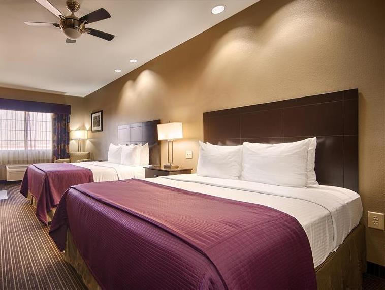 Best Western Giddings Inn & Suites Exteriér fotografie