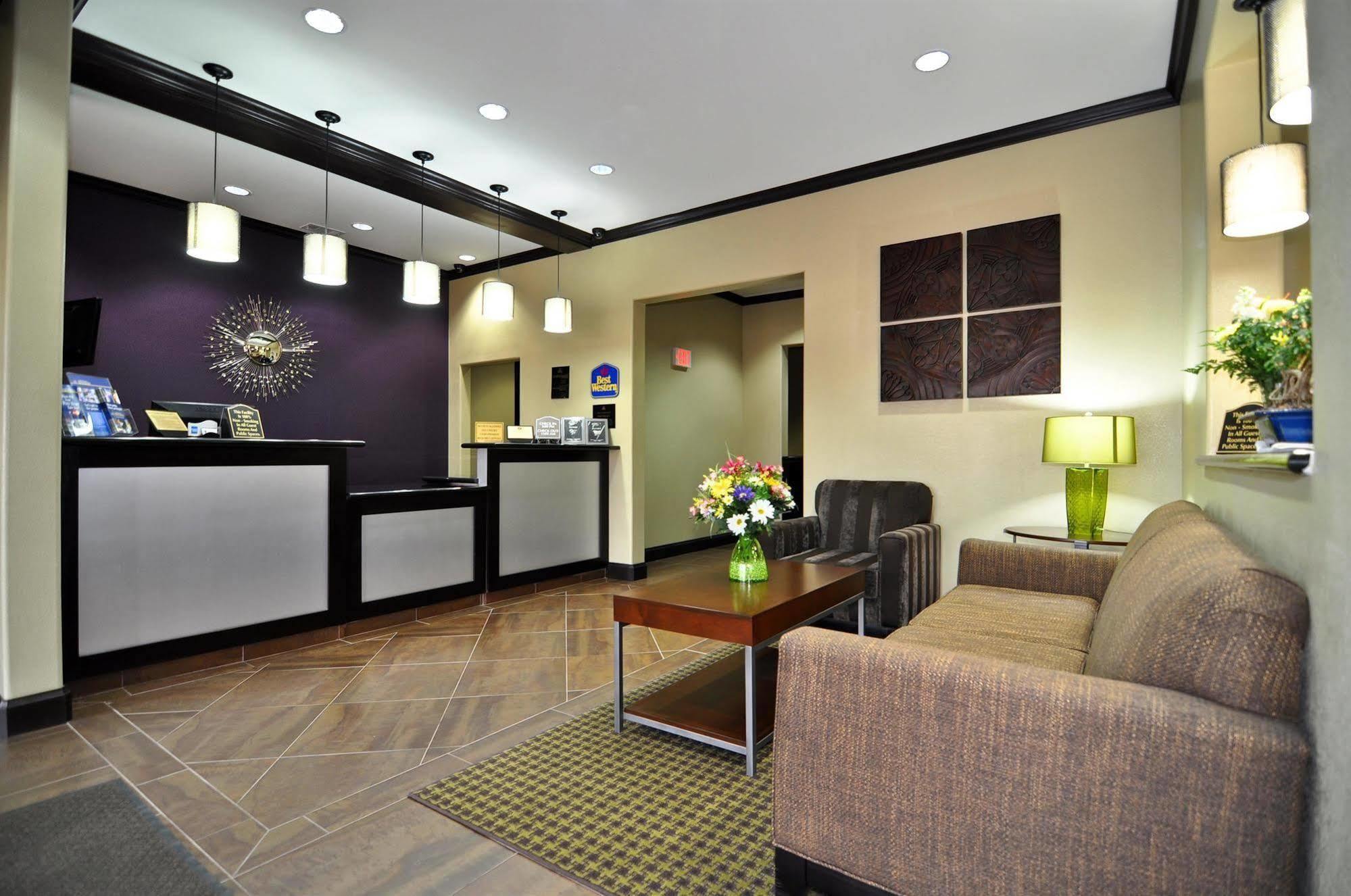 Best Western Giddings Inn & Suites Interiér fotografie